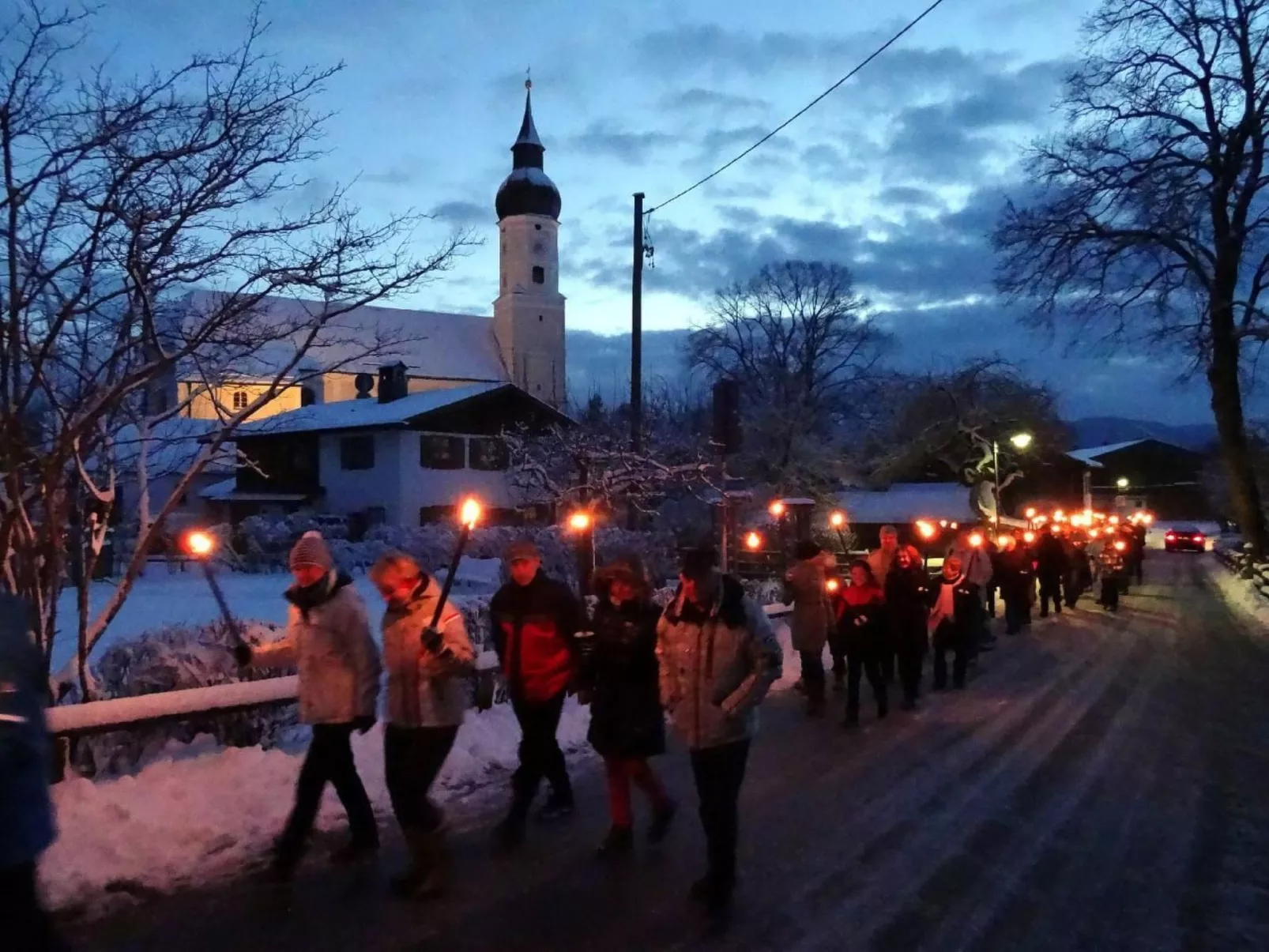 Appartement in Bad Bayersoien mit Großem Garten-Buiten
