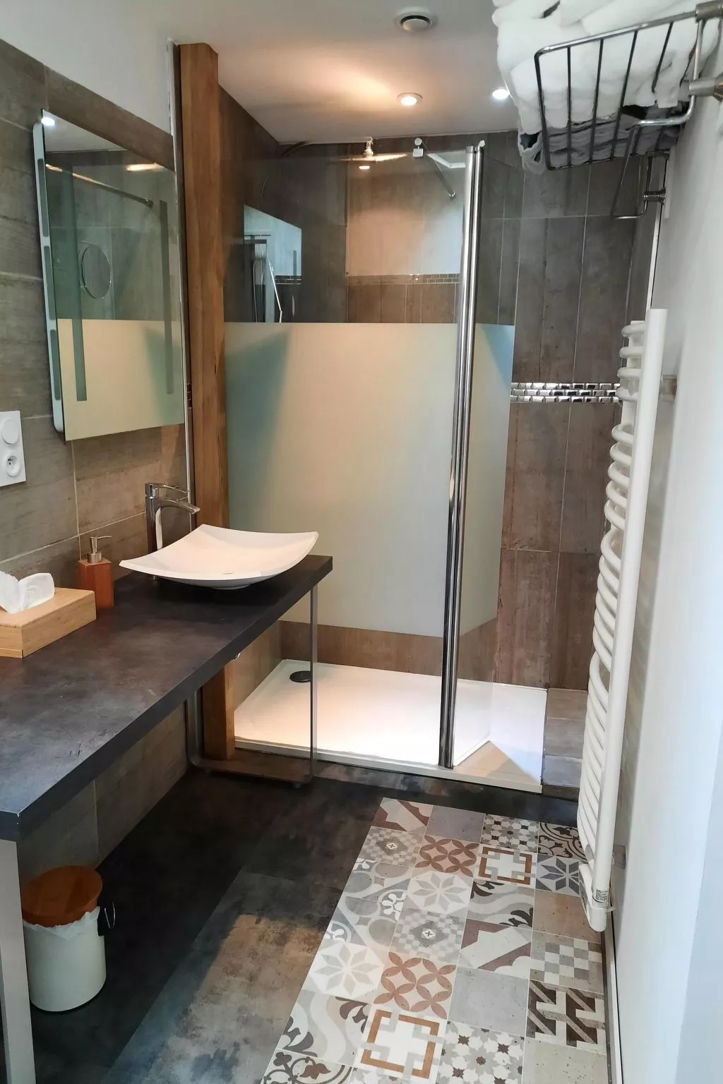 Wohnung mit Privatparkplatz-Binnen