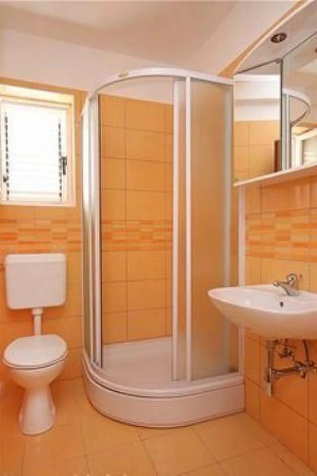 Kleines Apartment Emil Vanily-Image-tags.info