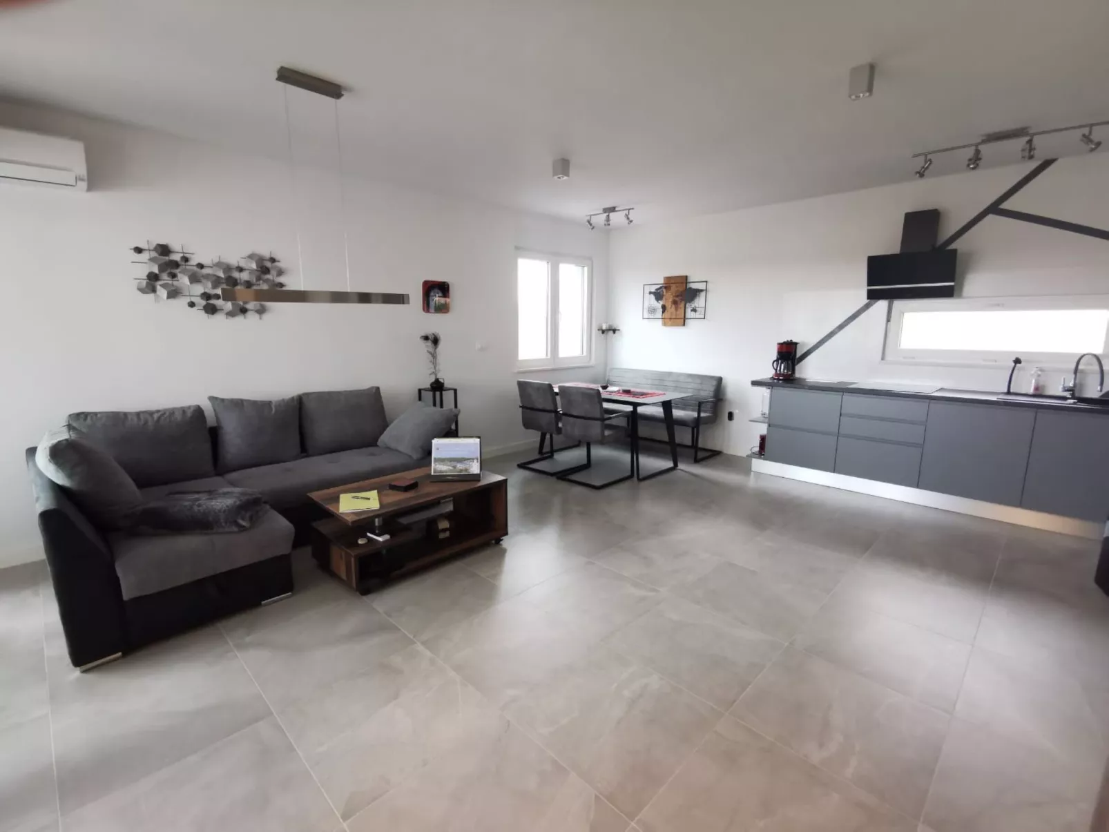 Volme View-Image-tags.info