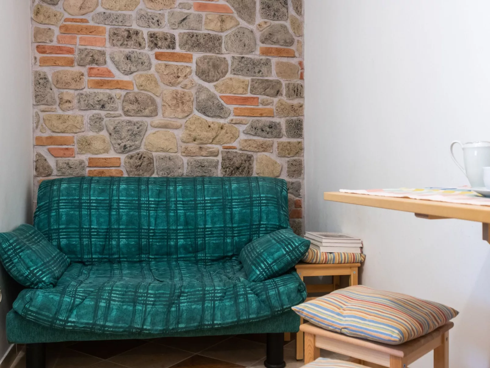 Studio apartment Larca-Binnen