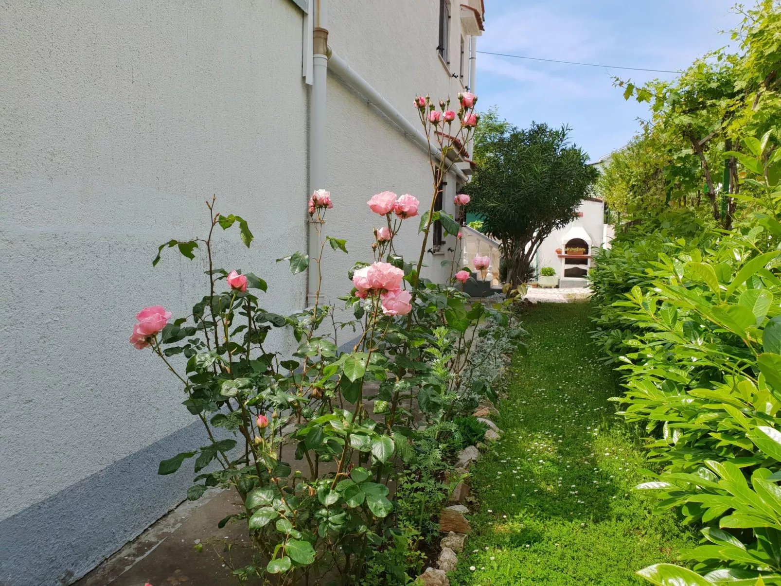 Apartment Bijelic - mit Balkon, 480 m vom Meer-Binnen