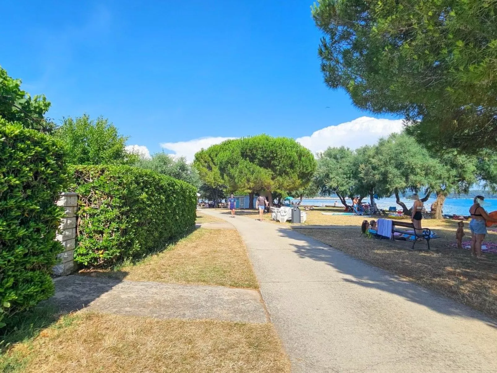 "Vadnov A2" direkt am Strand-Buiten