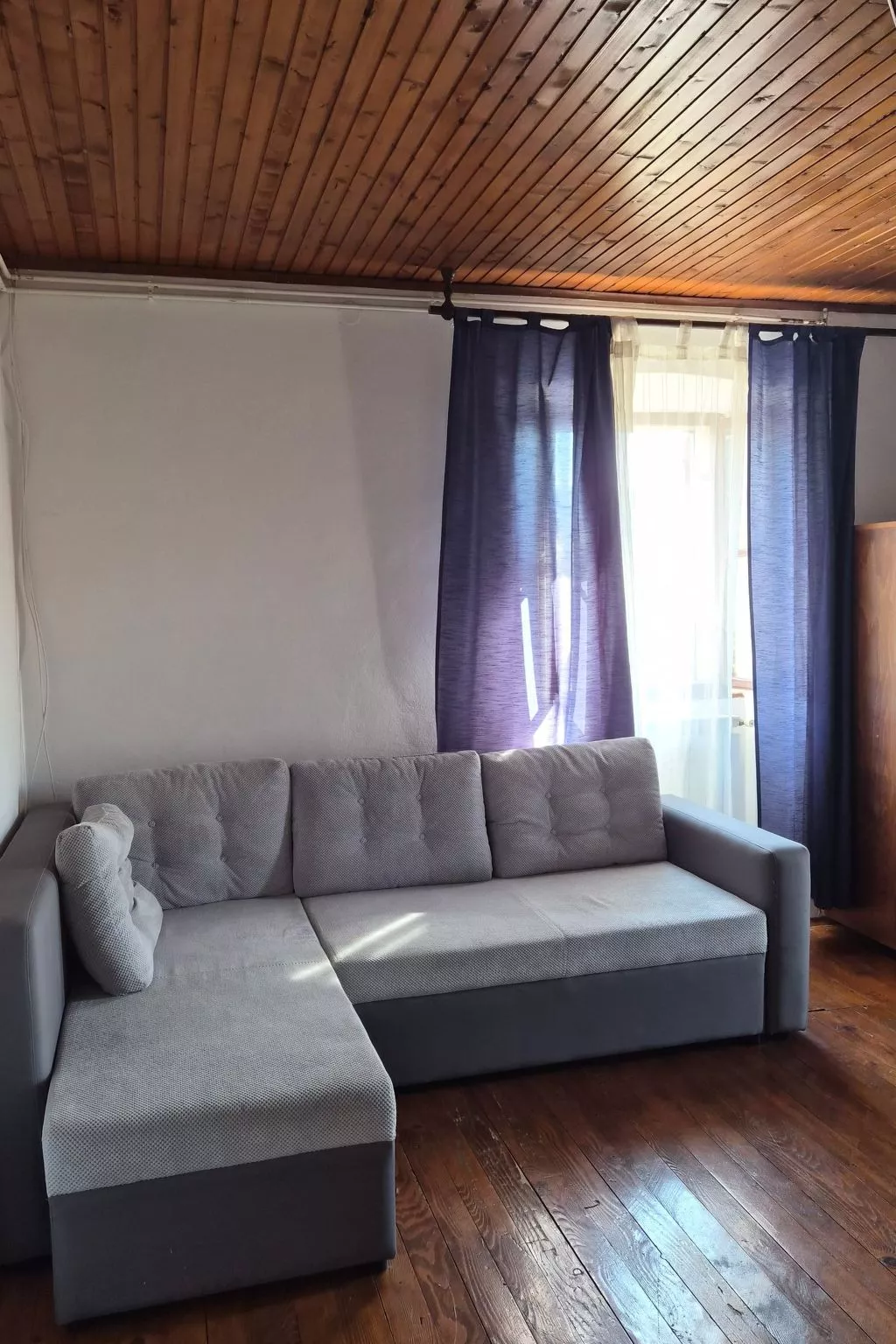 Mit Kamin in der Stadt Roc-Binnen