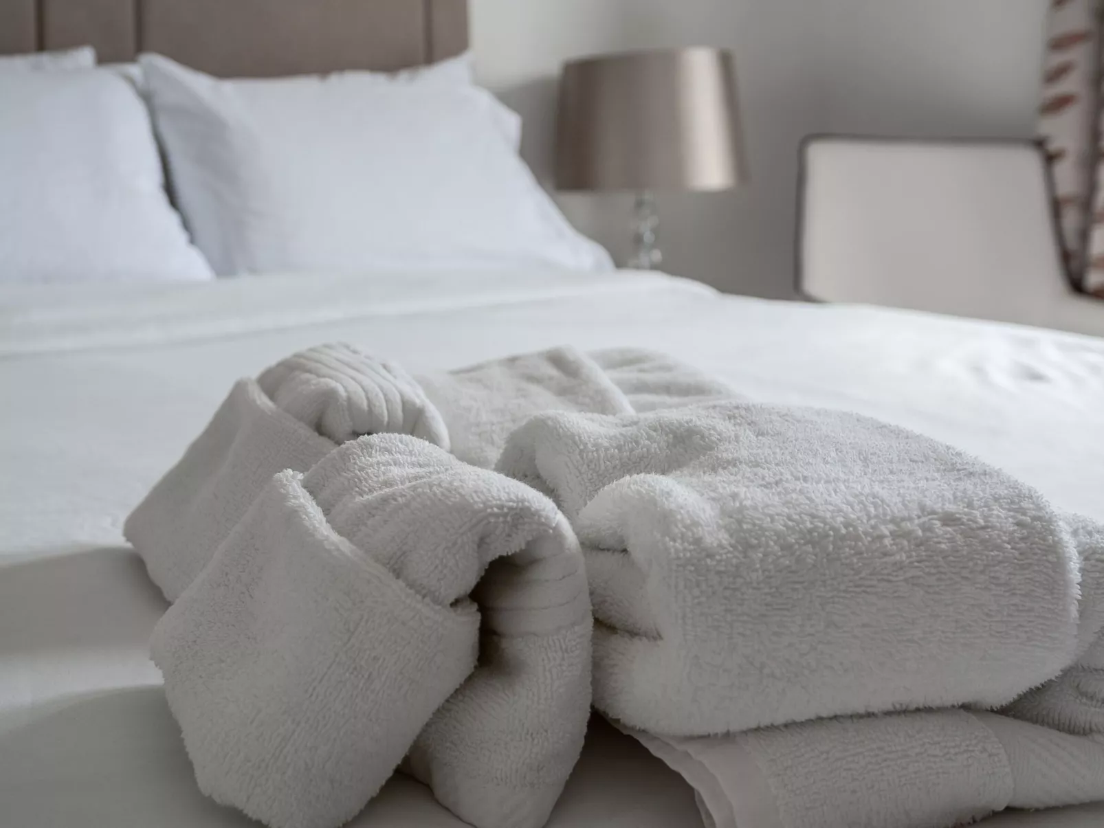 Luxuriöse 2-Bett-Wohnung im Hotelstil in Notting Hill-Binnen