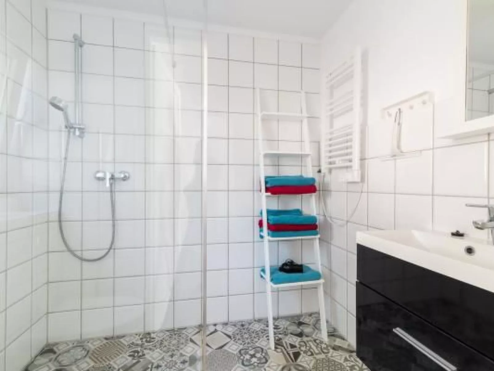 Mit privater Terrasse-Binnen