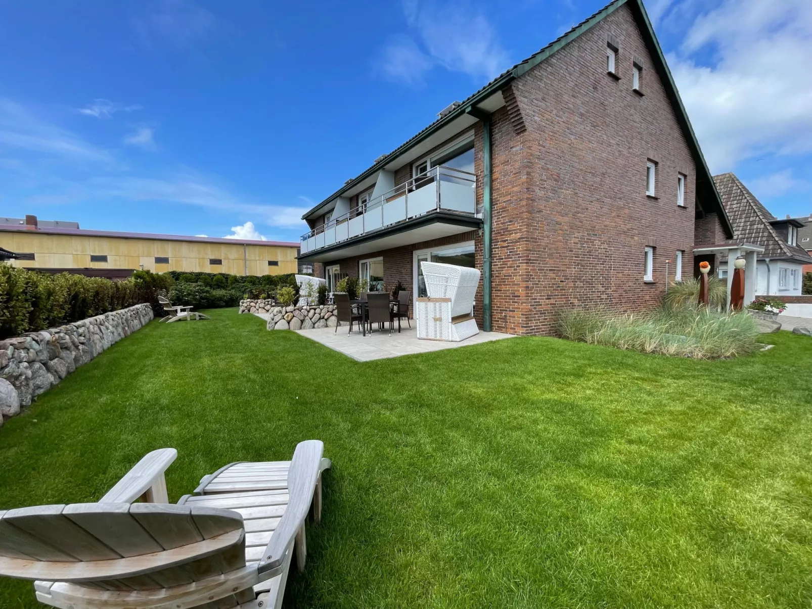 Wohnung in Westerland mit Garten und Terrasse-Buiten