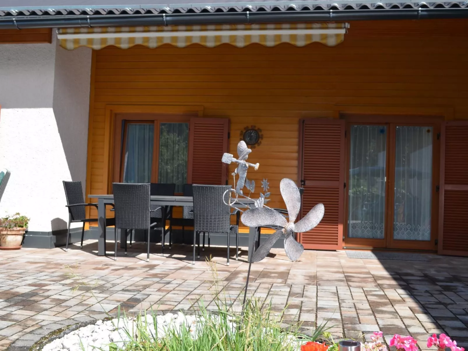 Erna Angermaier-Buiten