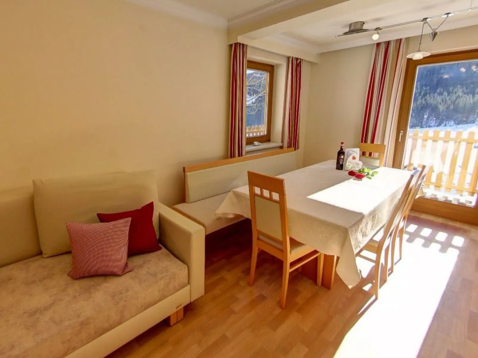 Haus Dorfblick-Image-tags.info