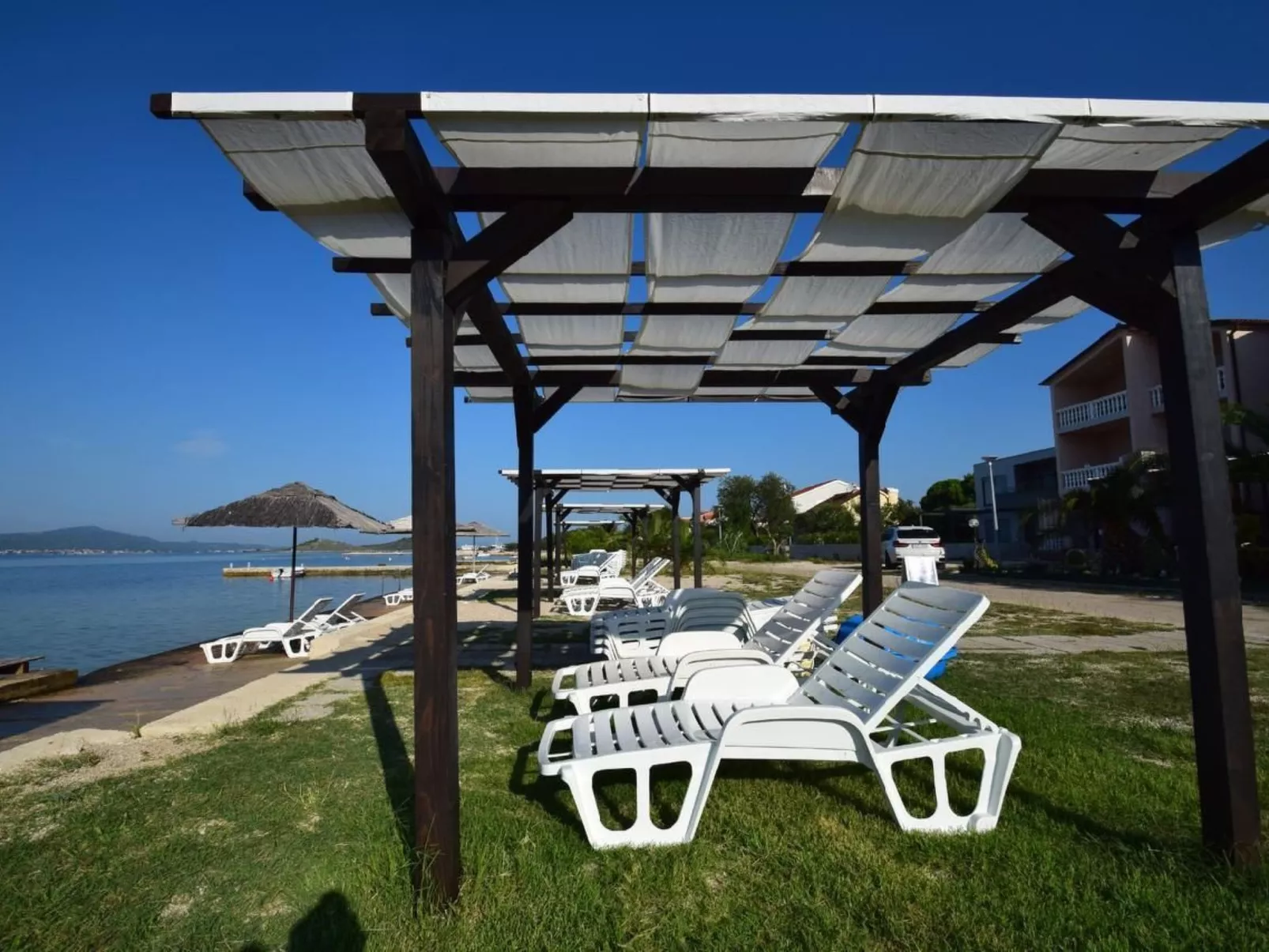 In Turanj mit Grill und Terrasse-Buiten