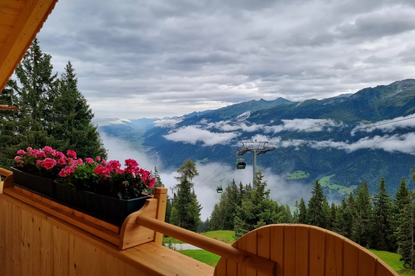 Chalet Vierlauchen-Uitzicht zomer