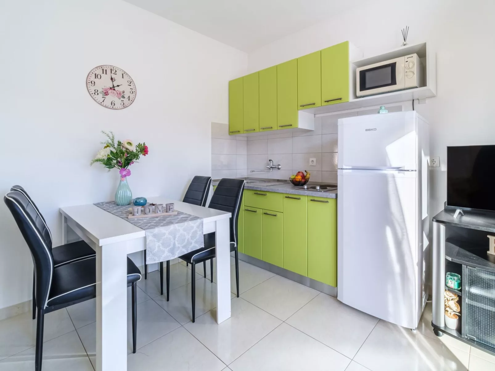 Für 5 Personen ca. 45 m&sup2; in Supetar, Adriaküste Kroatien (Kroatische Insel-Image-tags.info