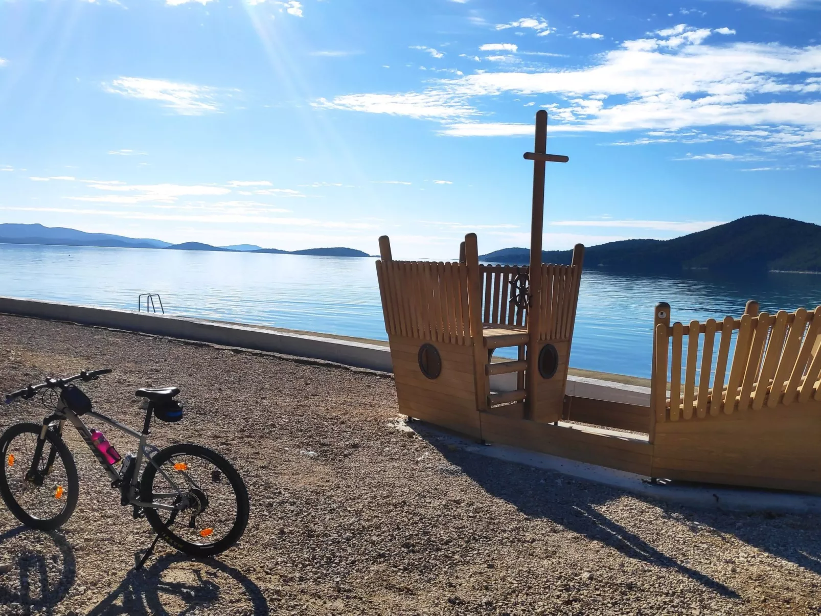 Komfortable, modern eingerichtete Wohnung-Binnen