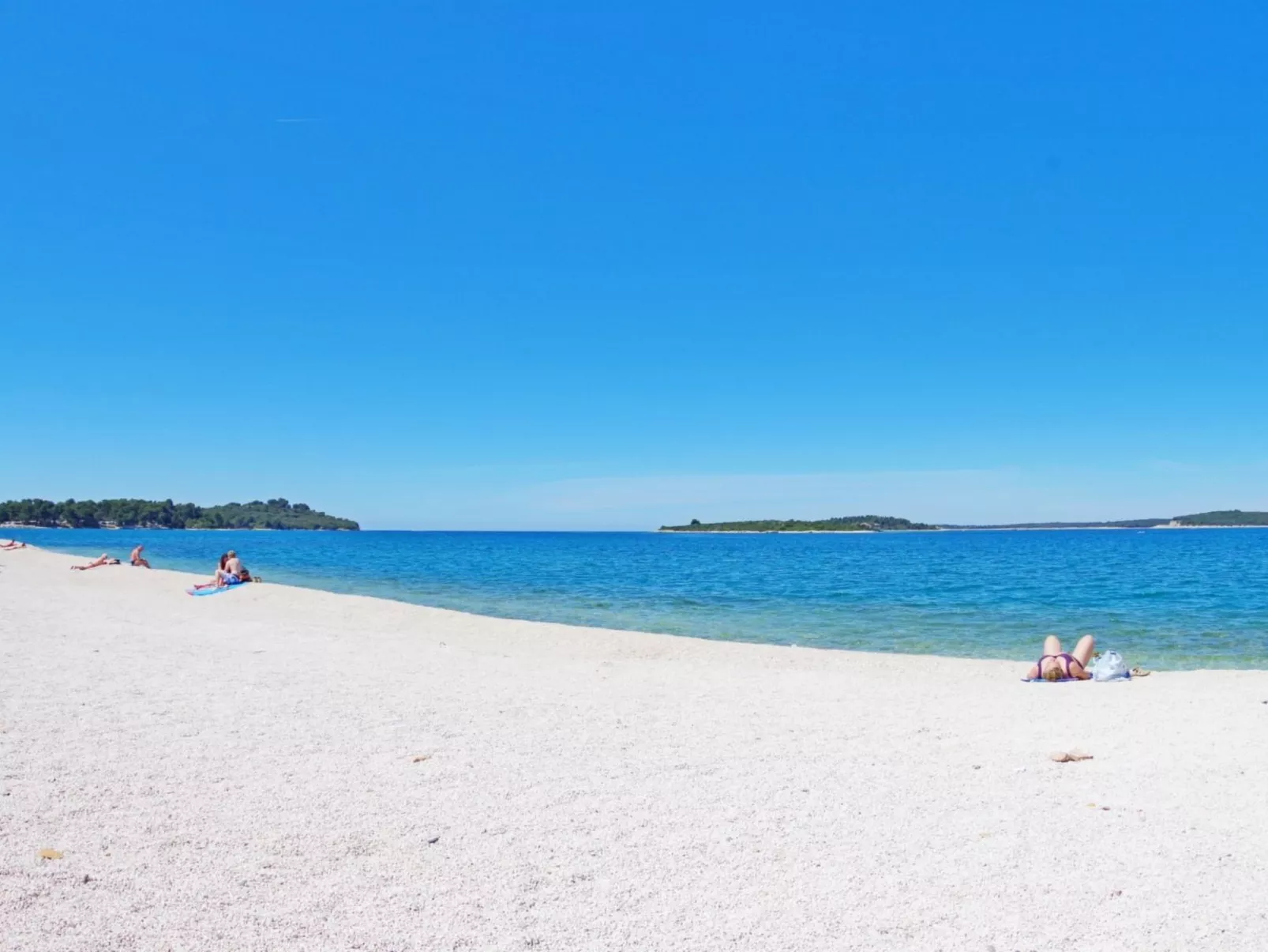 "Luciana" in Valbandon-Image-tags.info