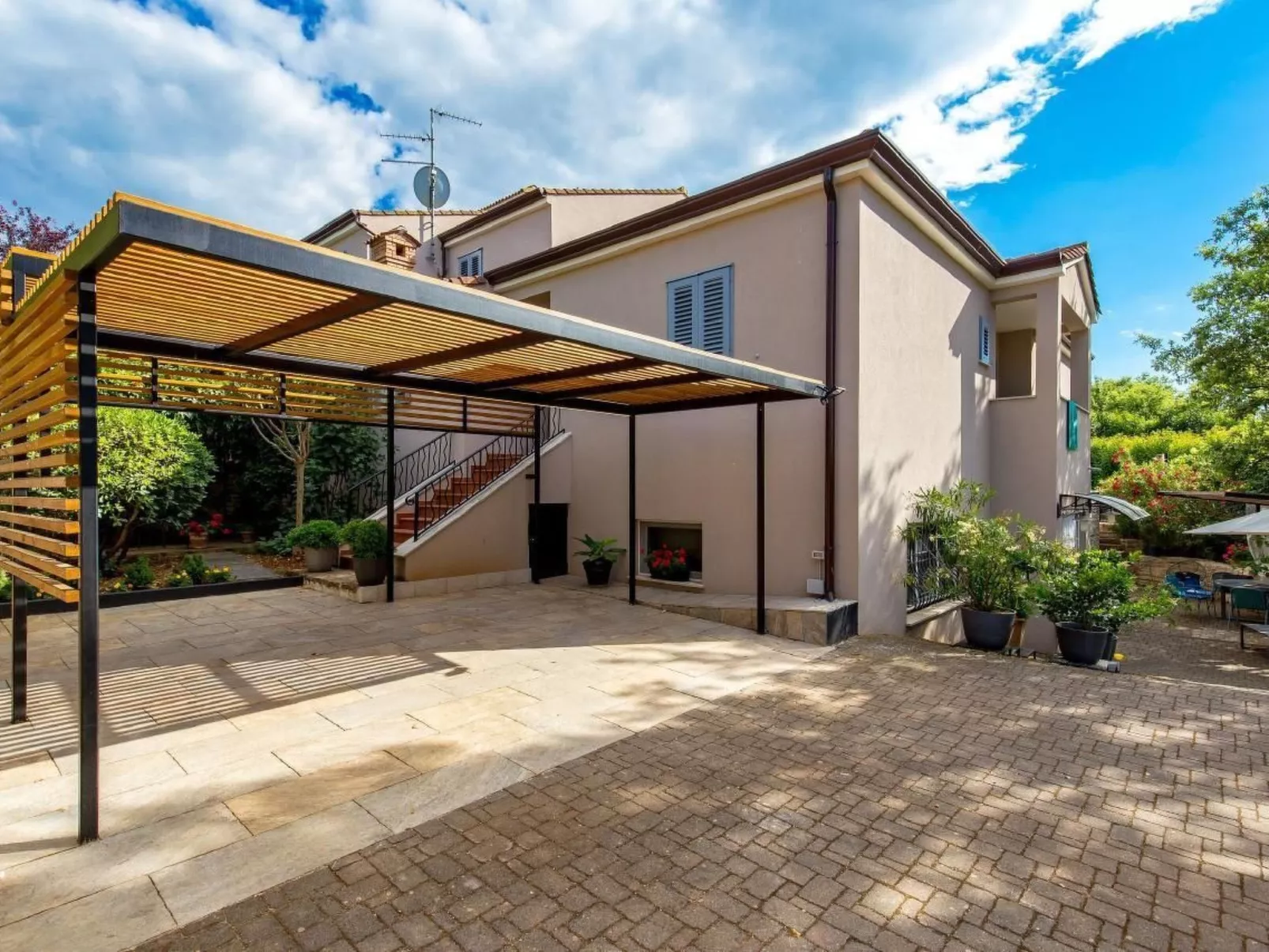 Villa Lidija-Image-tags.info