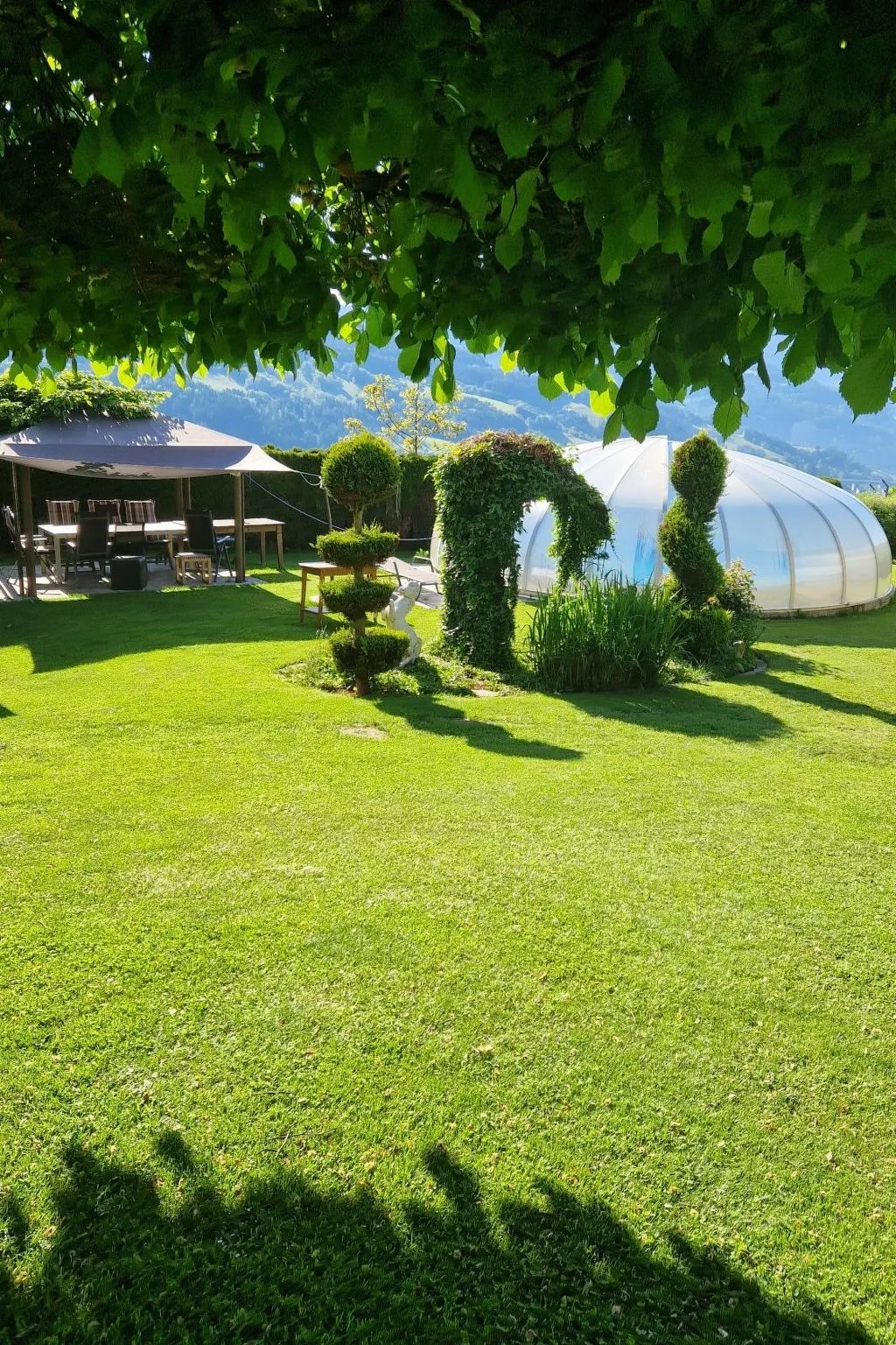 Bergbauernsuite-Buiten