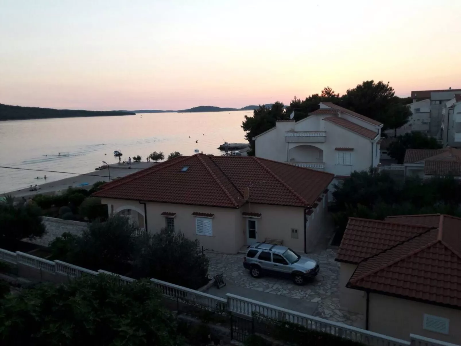 Wohnung in Šibenik mit privatem Parkplatz-Buiten