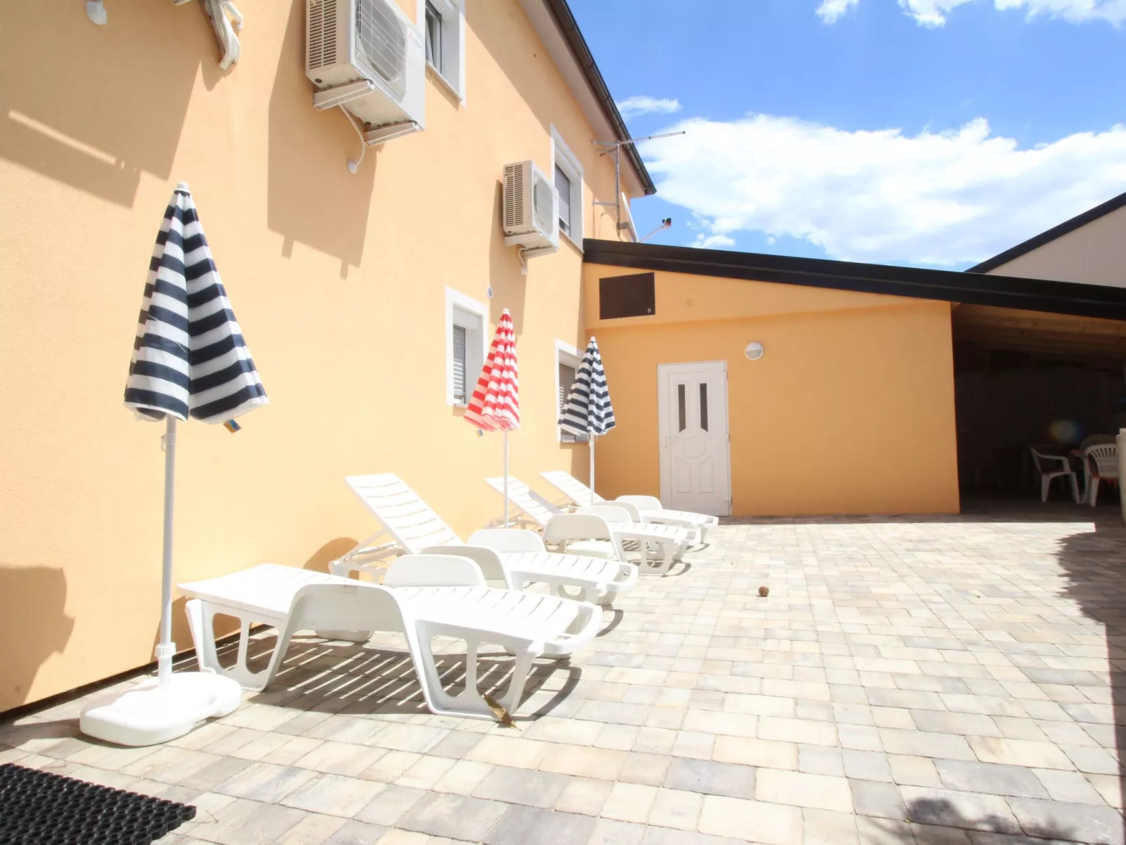 Apartment Ivo-Binnen