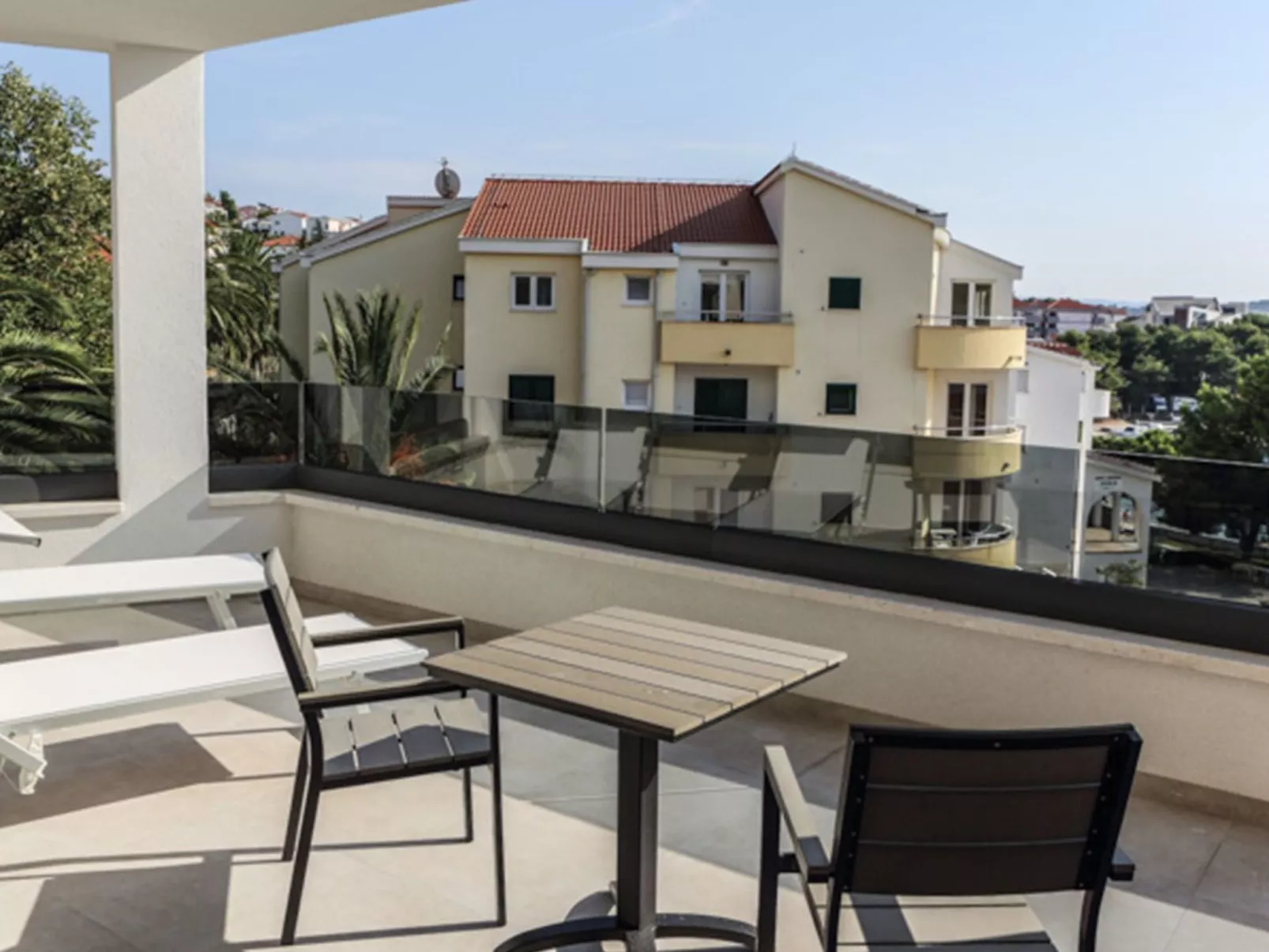 Luxusvilla Viola mit Pool, Sauna und Fitnessraum-Image-tags.info