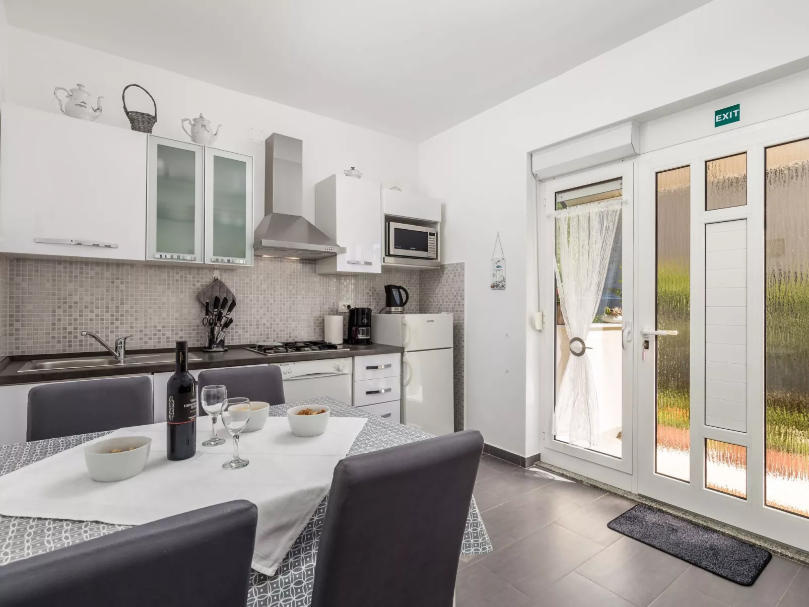 Wohnung "Zwillingsterrassen Gartenwohnung"-Binnen