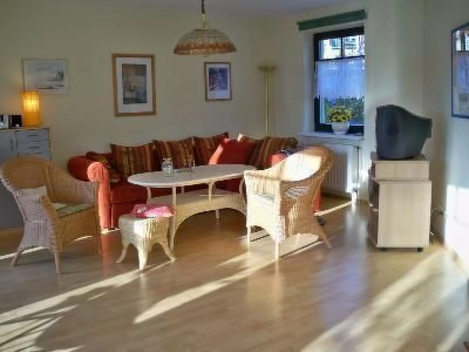 Schwalbennest-Binnen