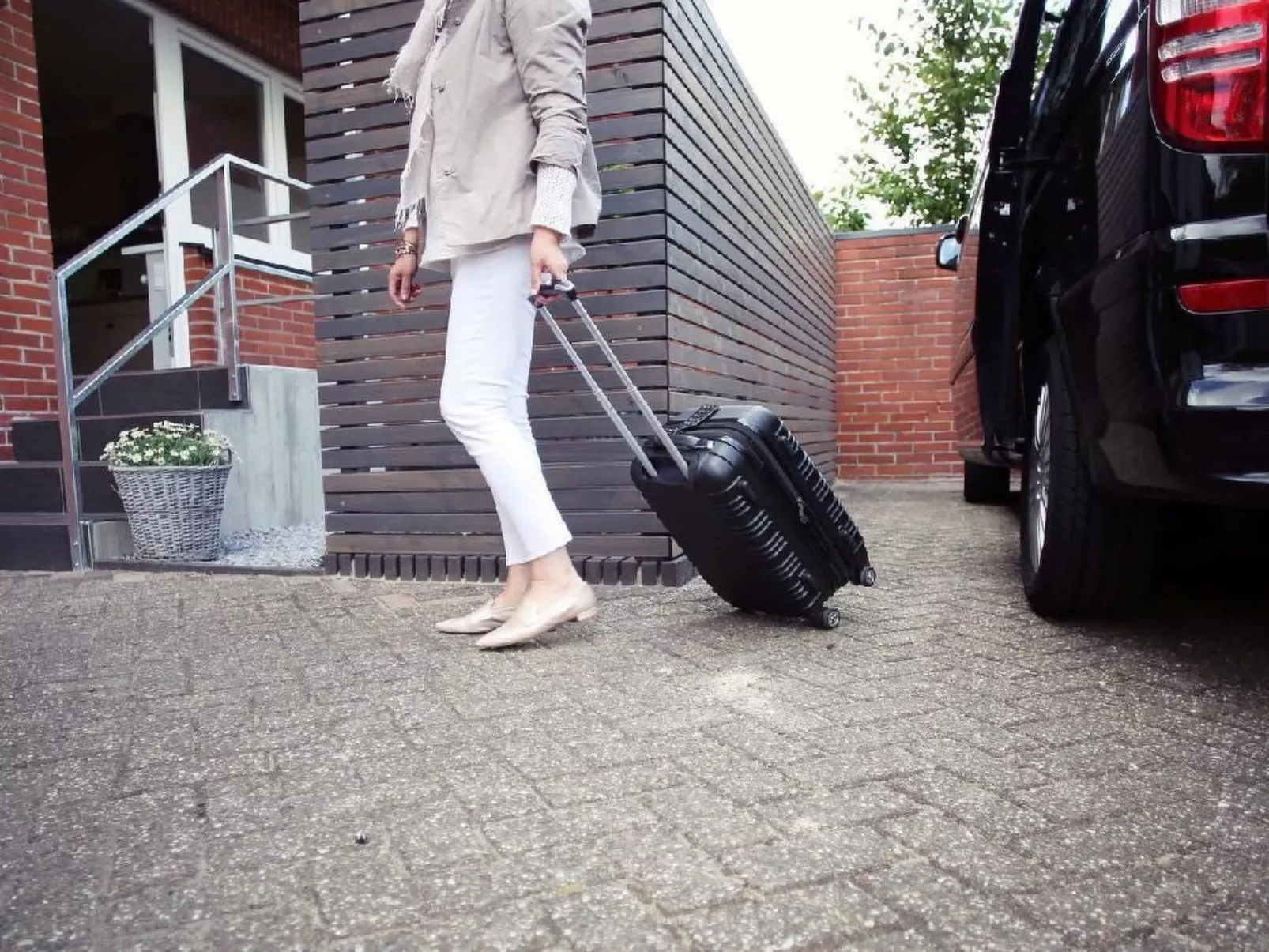 Komfortable Ferienwohnung mit großem Balkon-Image-tags.info