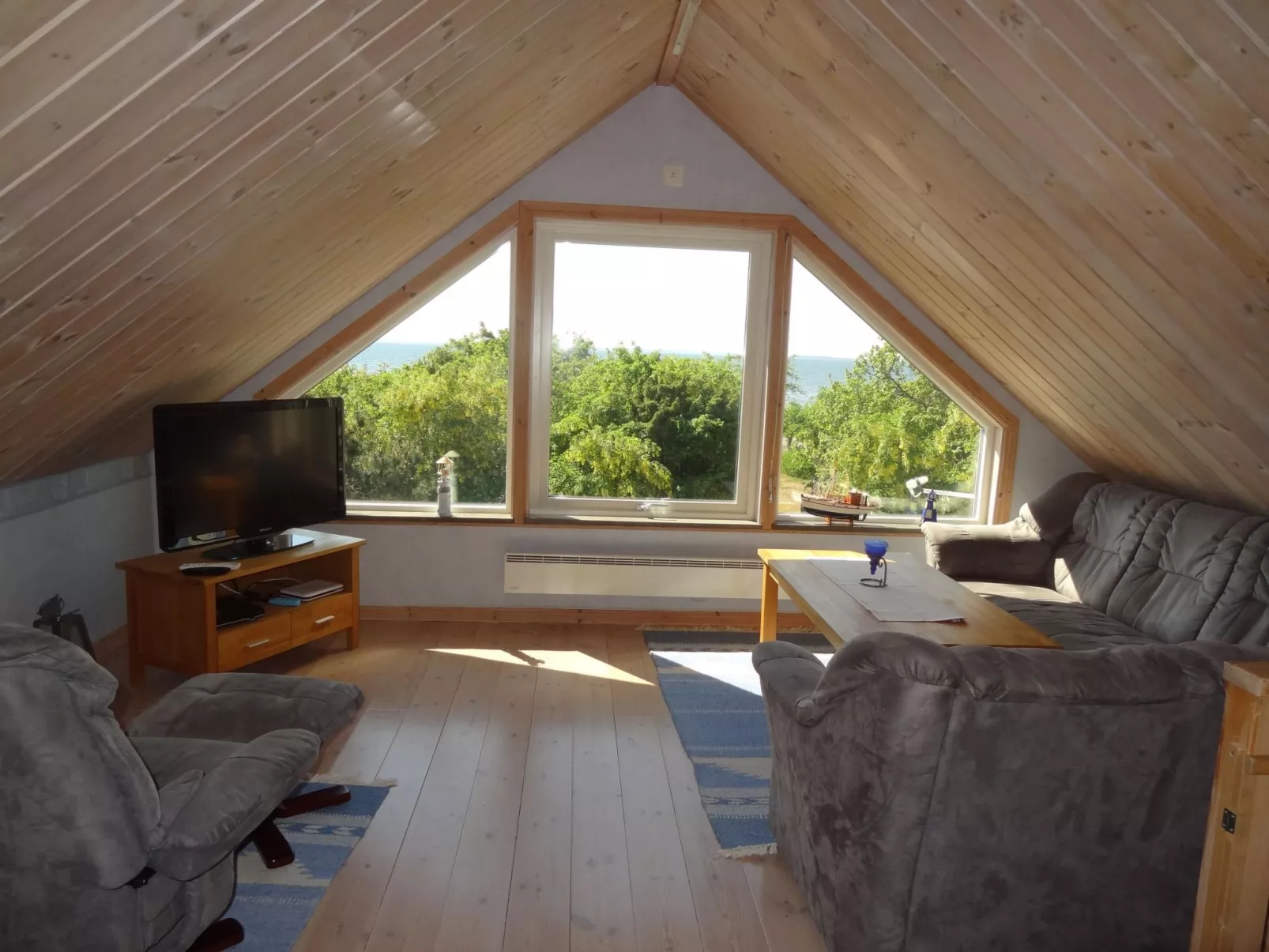 Gemütliches Ferienhaus Sjöstugan am Meer-Binnen