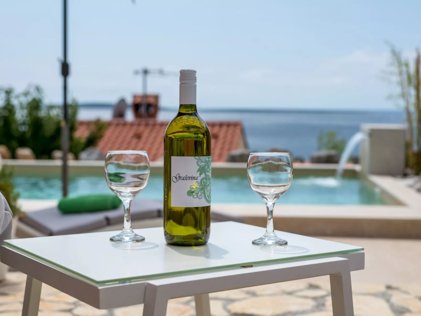 Exklusive und stilvolle Meerblick-Inselvilla-Buiten