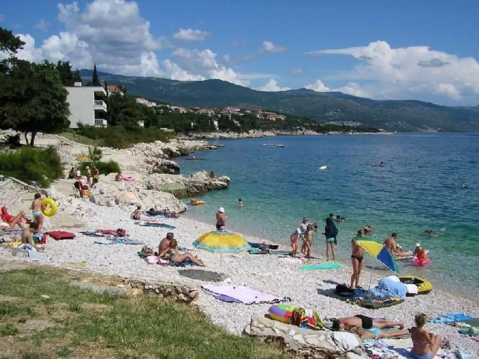 "Adriana" mit Blick auf das Wasser-Buiten