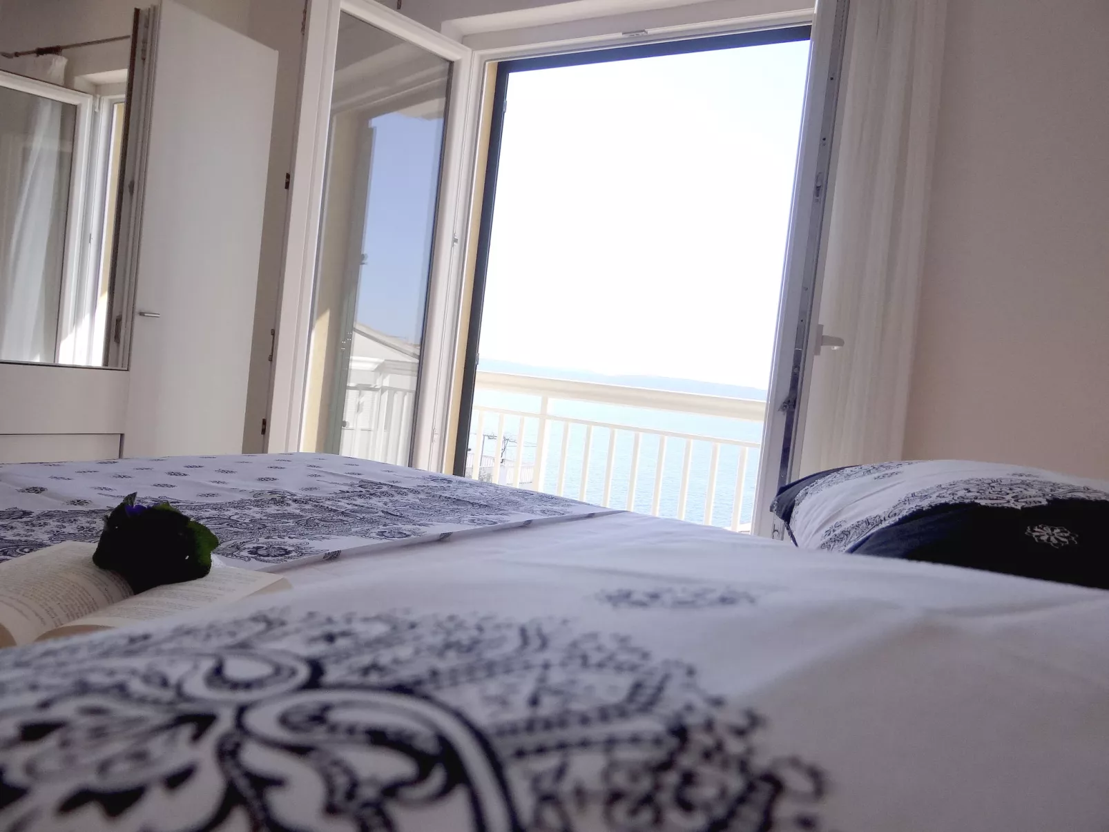 Beheizter Infinity-Pool, Appartement mit Meerblick 2-Binnen