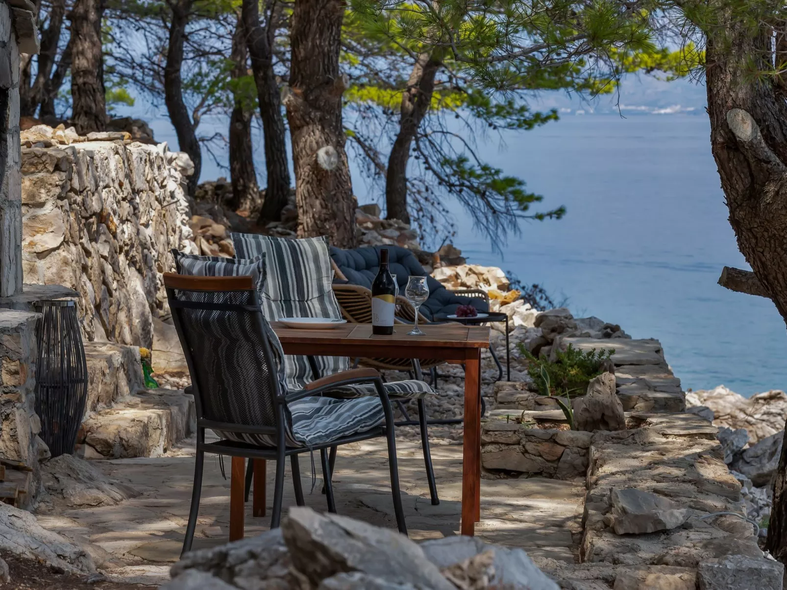 Haus in Općina Sućuraj mit Grill und Terrasse-Buiten