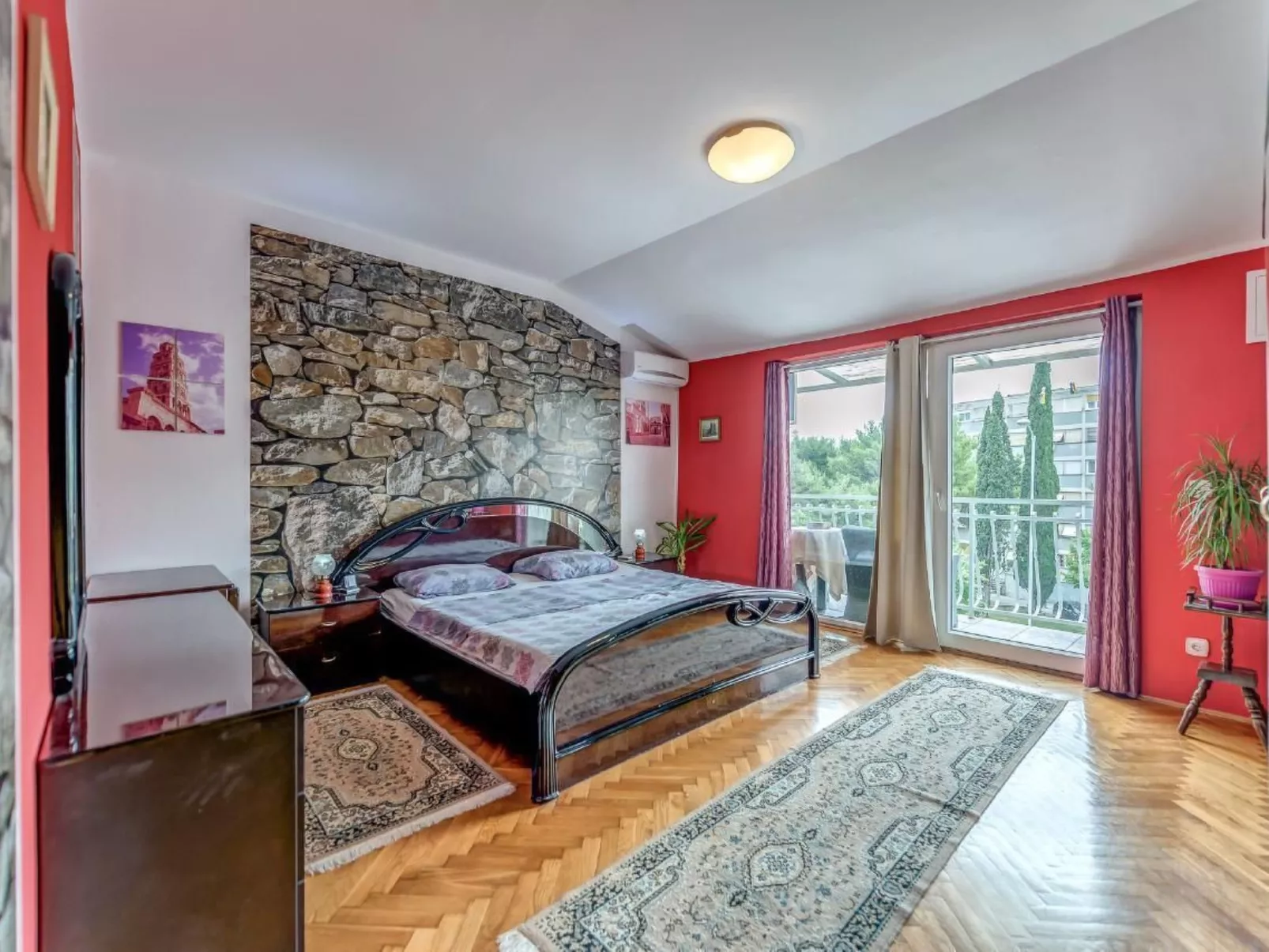 Nette Wohnung in Split mit Terrasse, Gregor von Nin-Nähe-Binnen