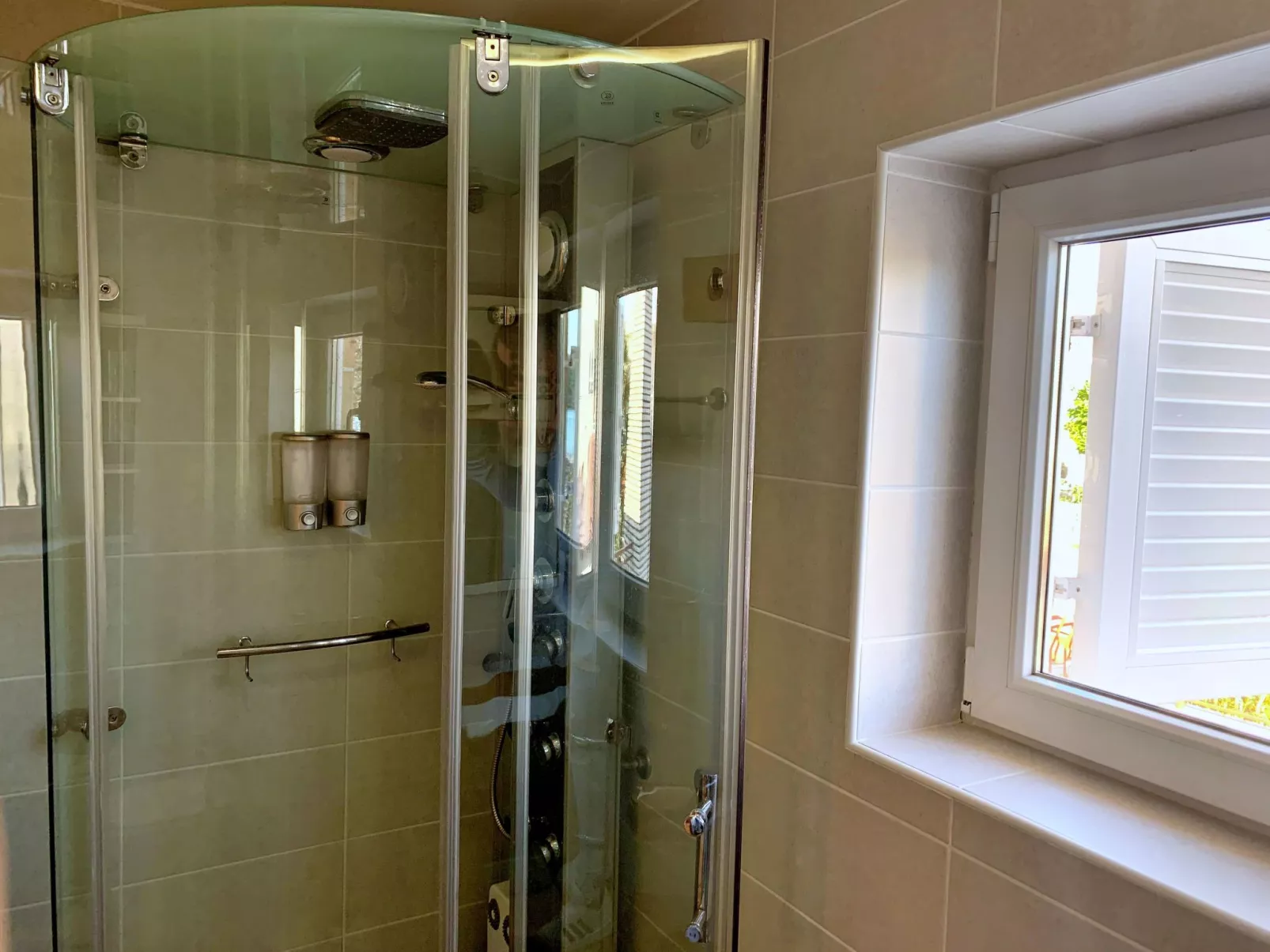 Apartment Nevenka-Binnen