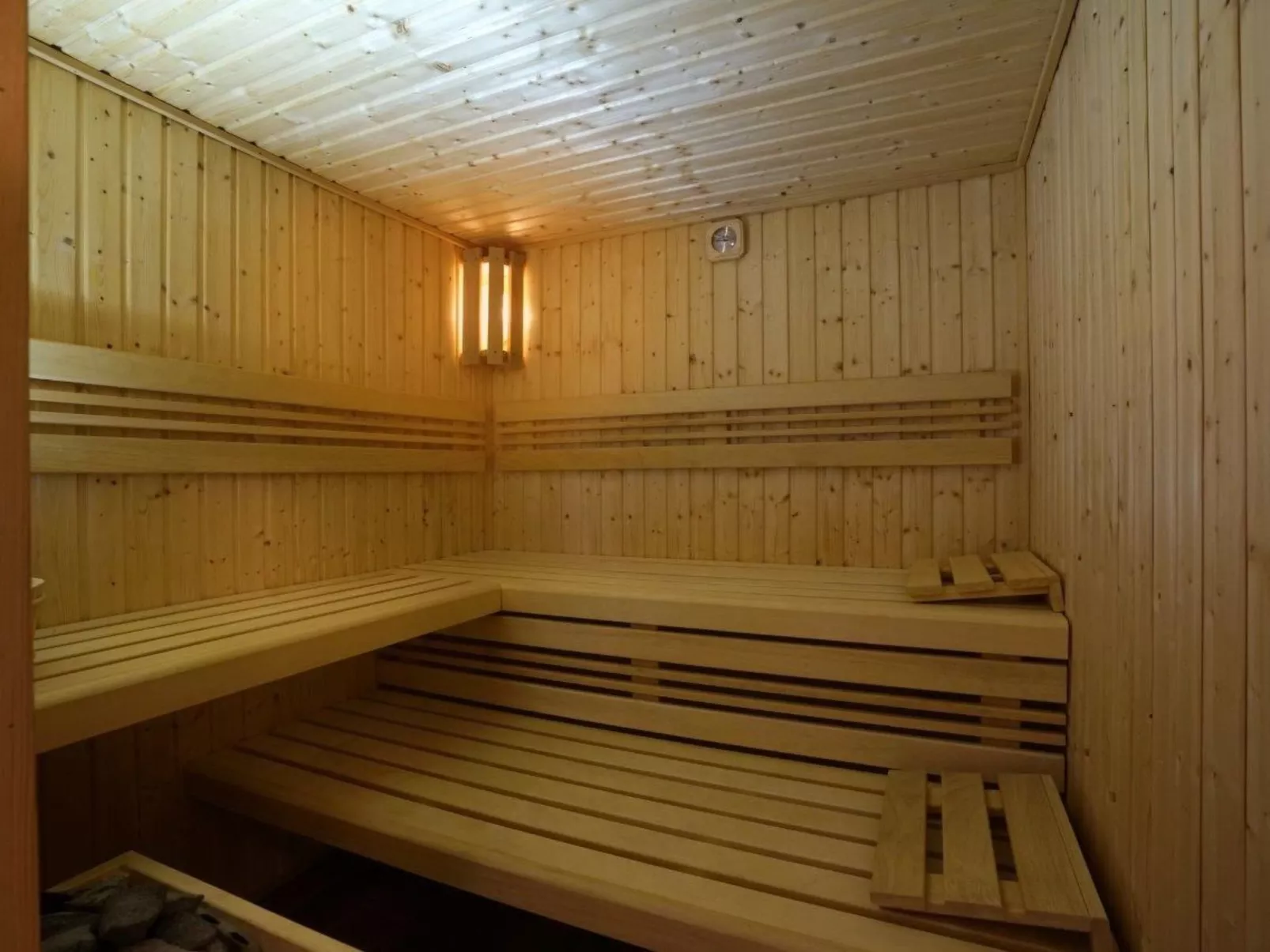 Poolhaus Birdieweg11 b - Villa Wassergeist-Binnen