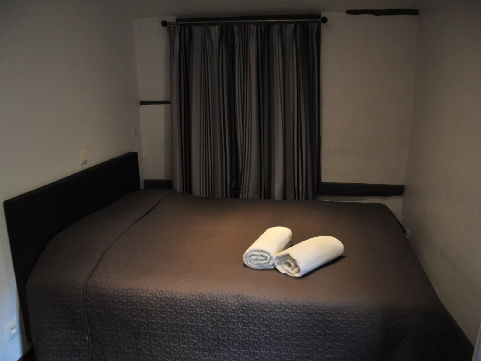 Villa Grand Coo Piscine et Jacuzzi-Binnen