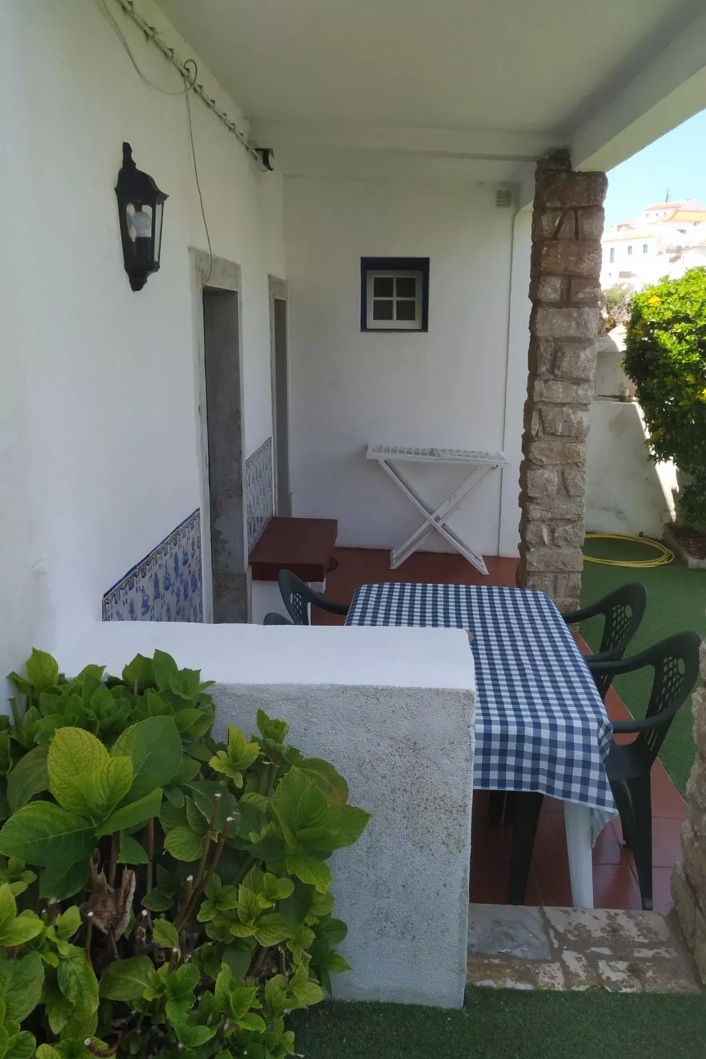 Schöne Wohnung in Azenhas Mar mit großem Garten-Buiten