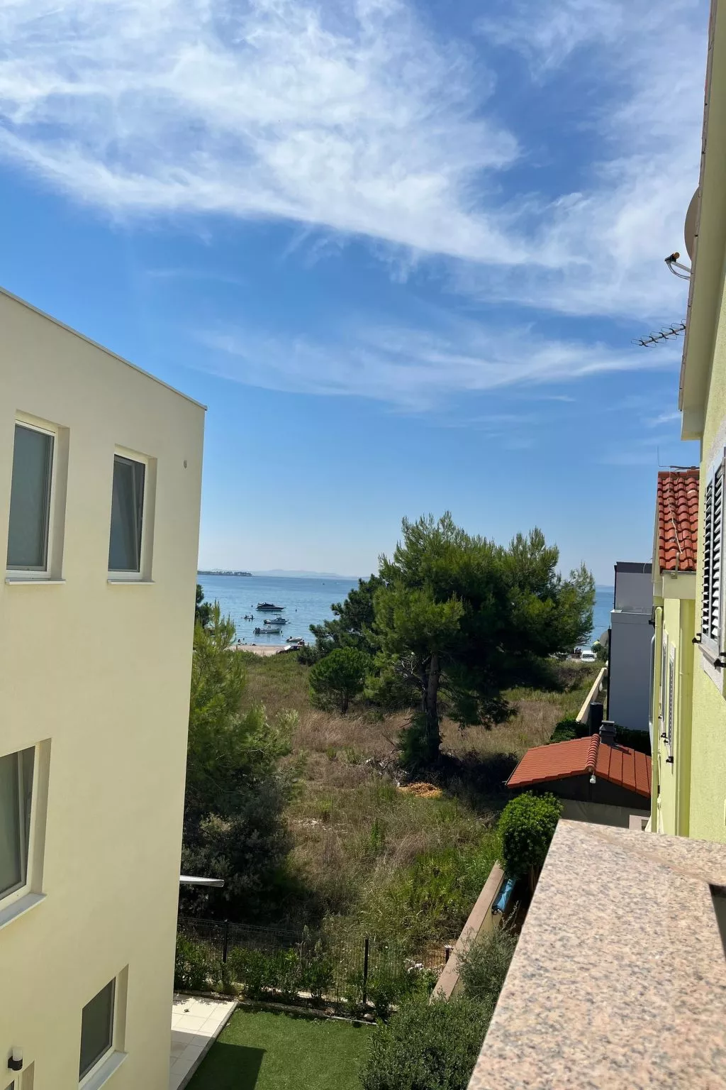 Mit Blick auf das Wasser-Buiten