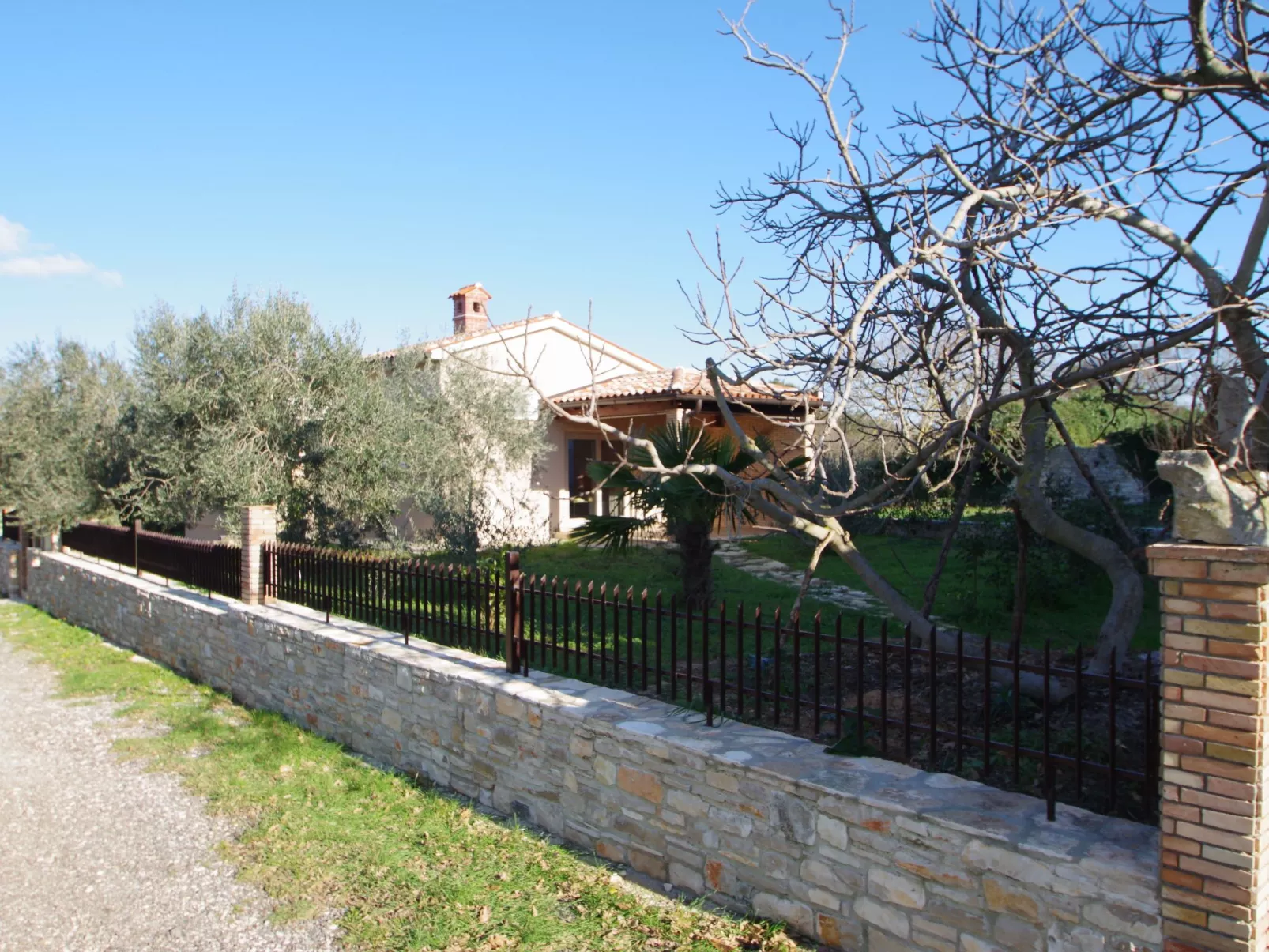 Gemütlicher Familienausflug in einem ruhigen Vorort von Pula-Buiten