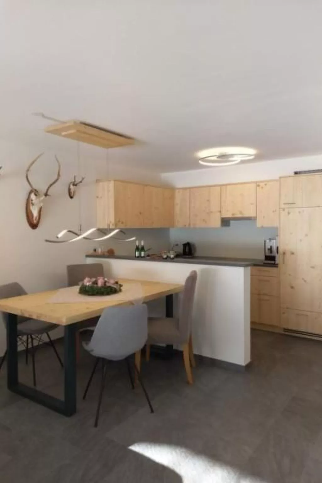 Chesa Rabgiusa 2-Image-tags.info