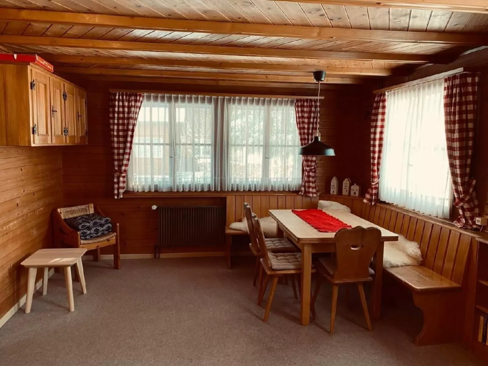 Chalet Bacchus (EG)-Binnen