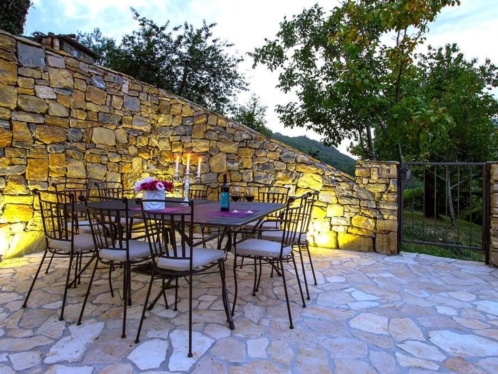 Villa Mosor mit beheiztem Salzwasserpool und Sauna-Image-tags.info