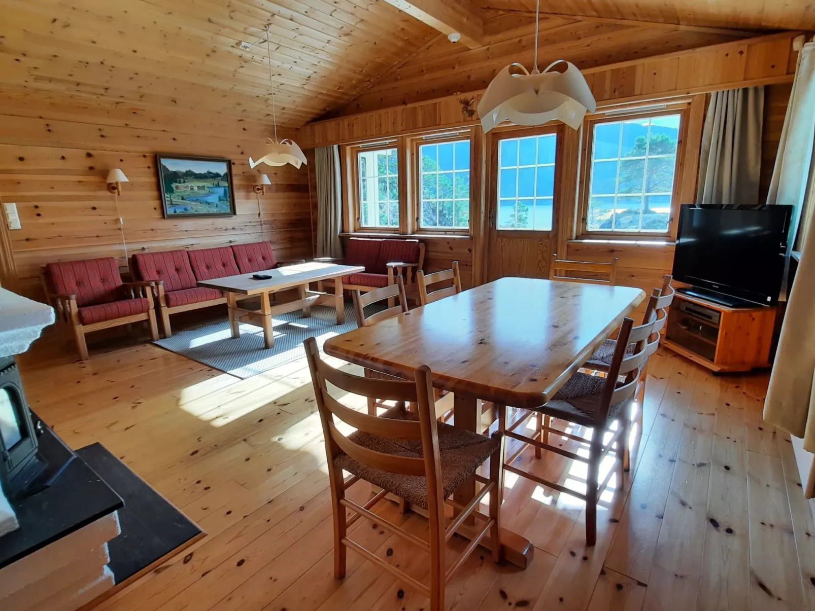 Häuschen mit Blick auf das Wasser-Binnen