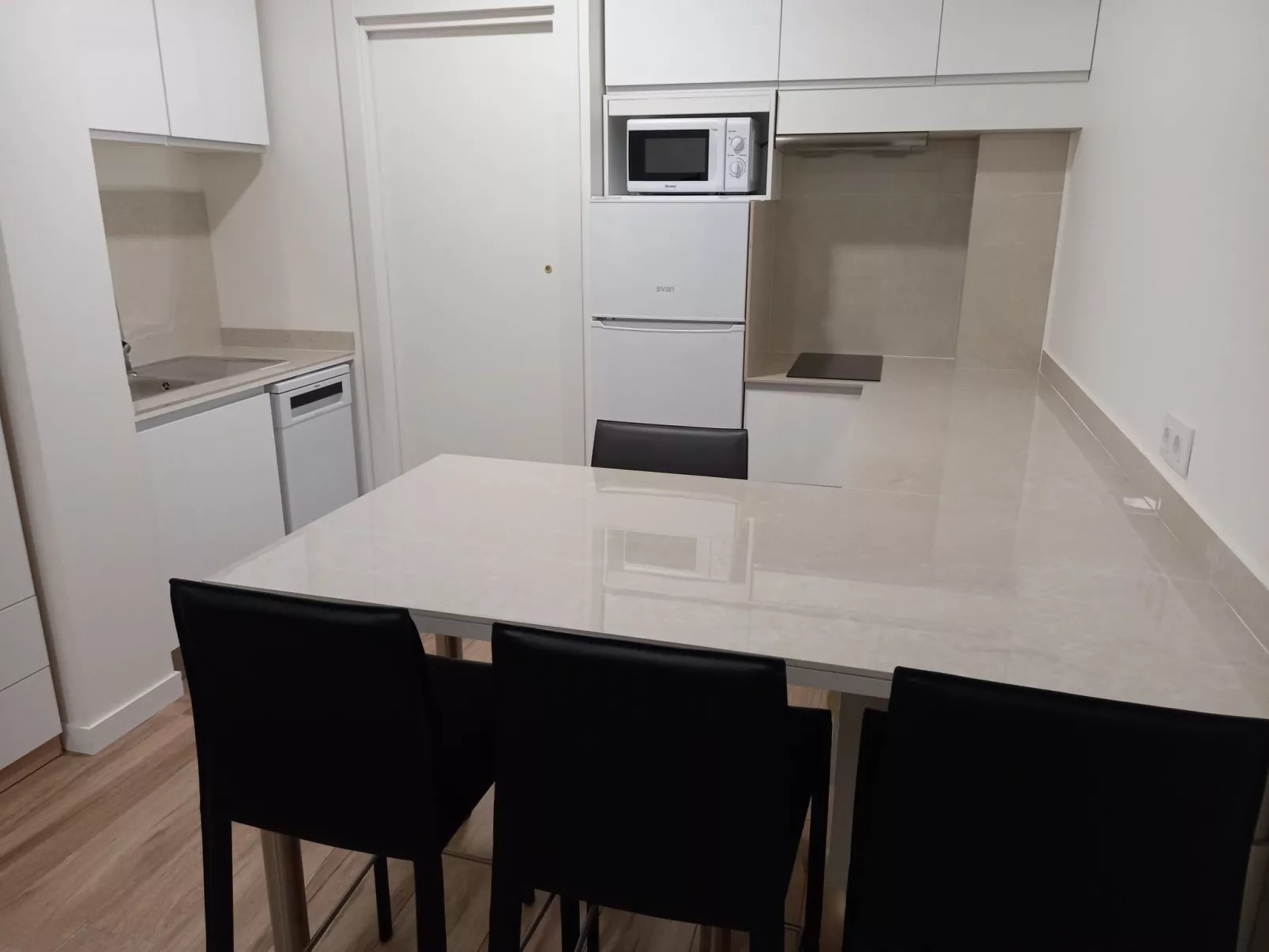 Unknown Accommodation-Binnen