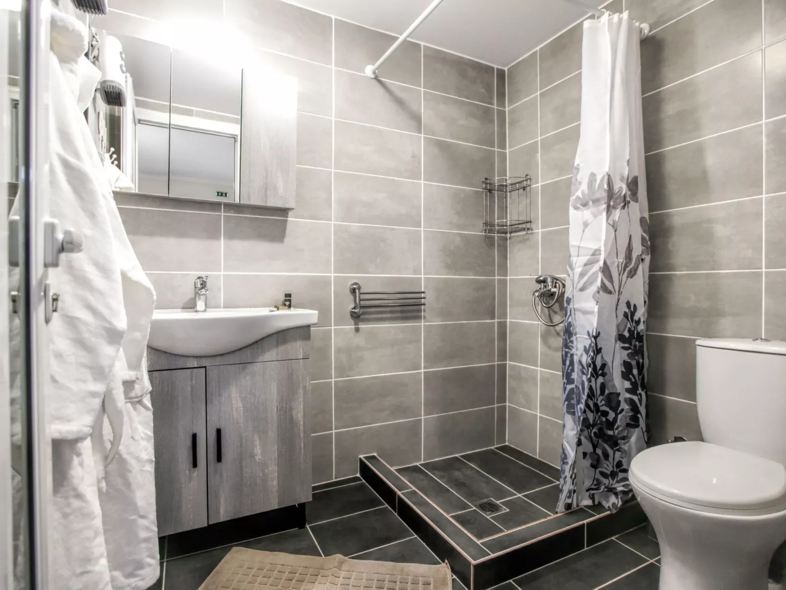 Del Sol Meteora Luxurious Family Suites1-Binnen