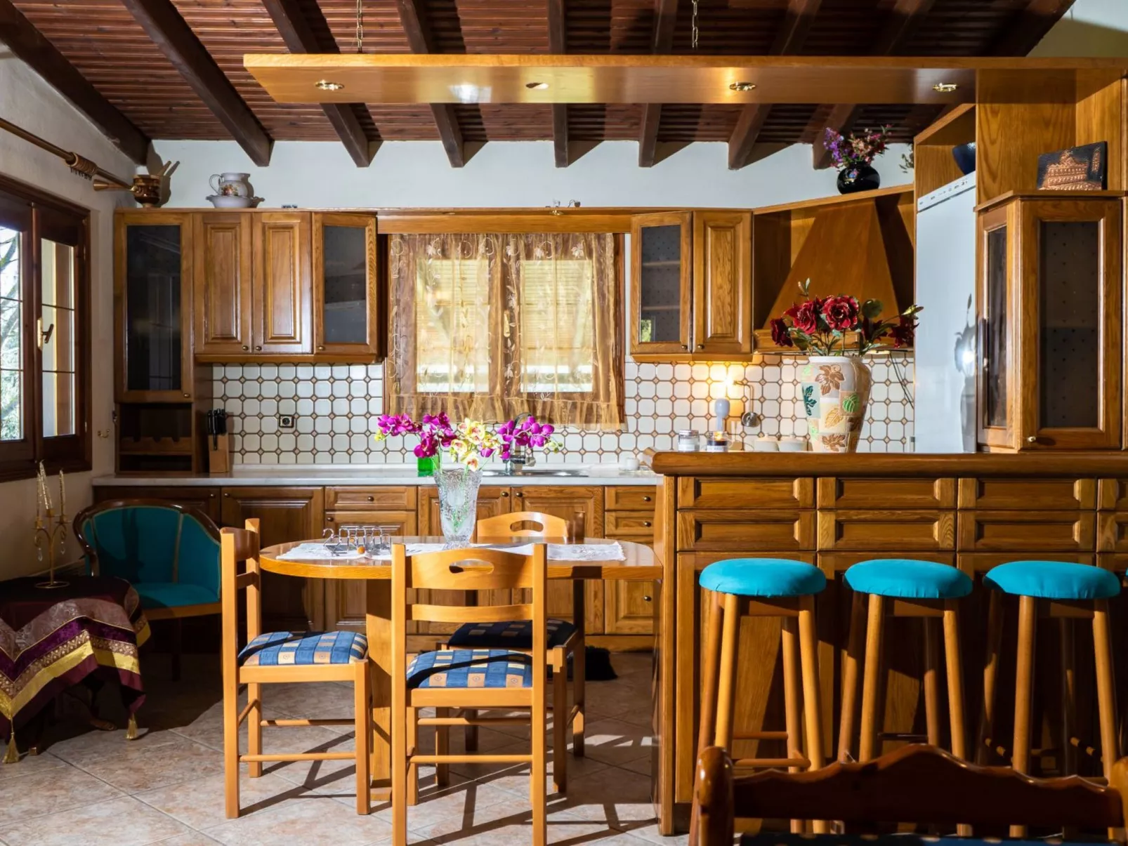 Mary's country house near Meteora-Binnen