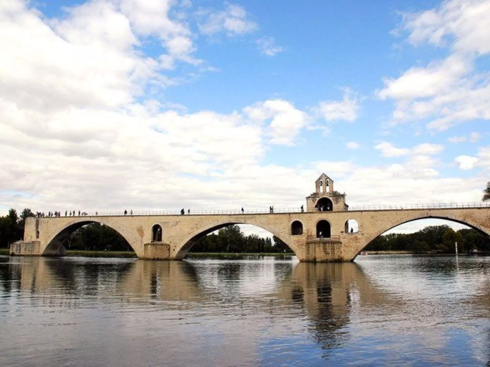 Mazet von Lola-Buiten