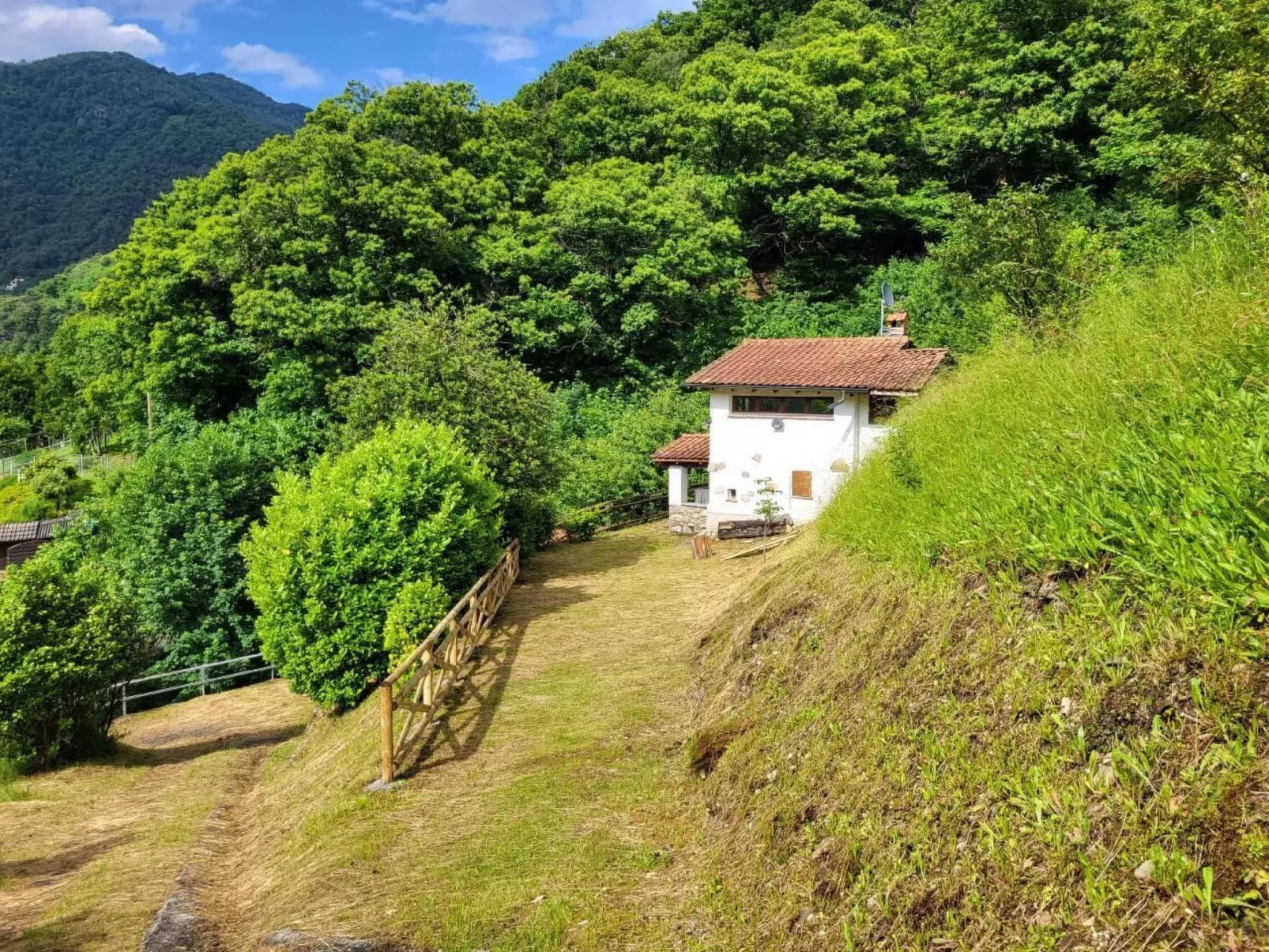 Rustico Ca Mignolo-Binnen