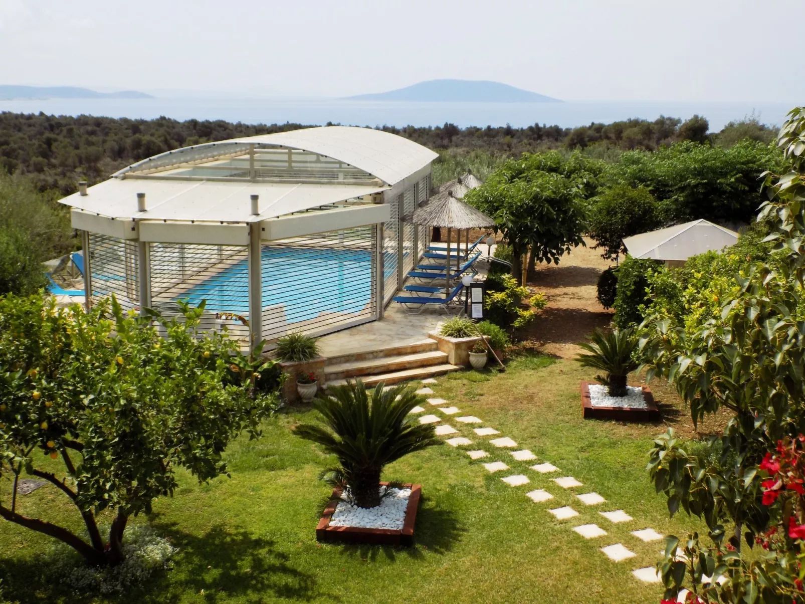 "Villa Rodon" mit privatem Pool-Buiten