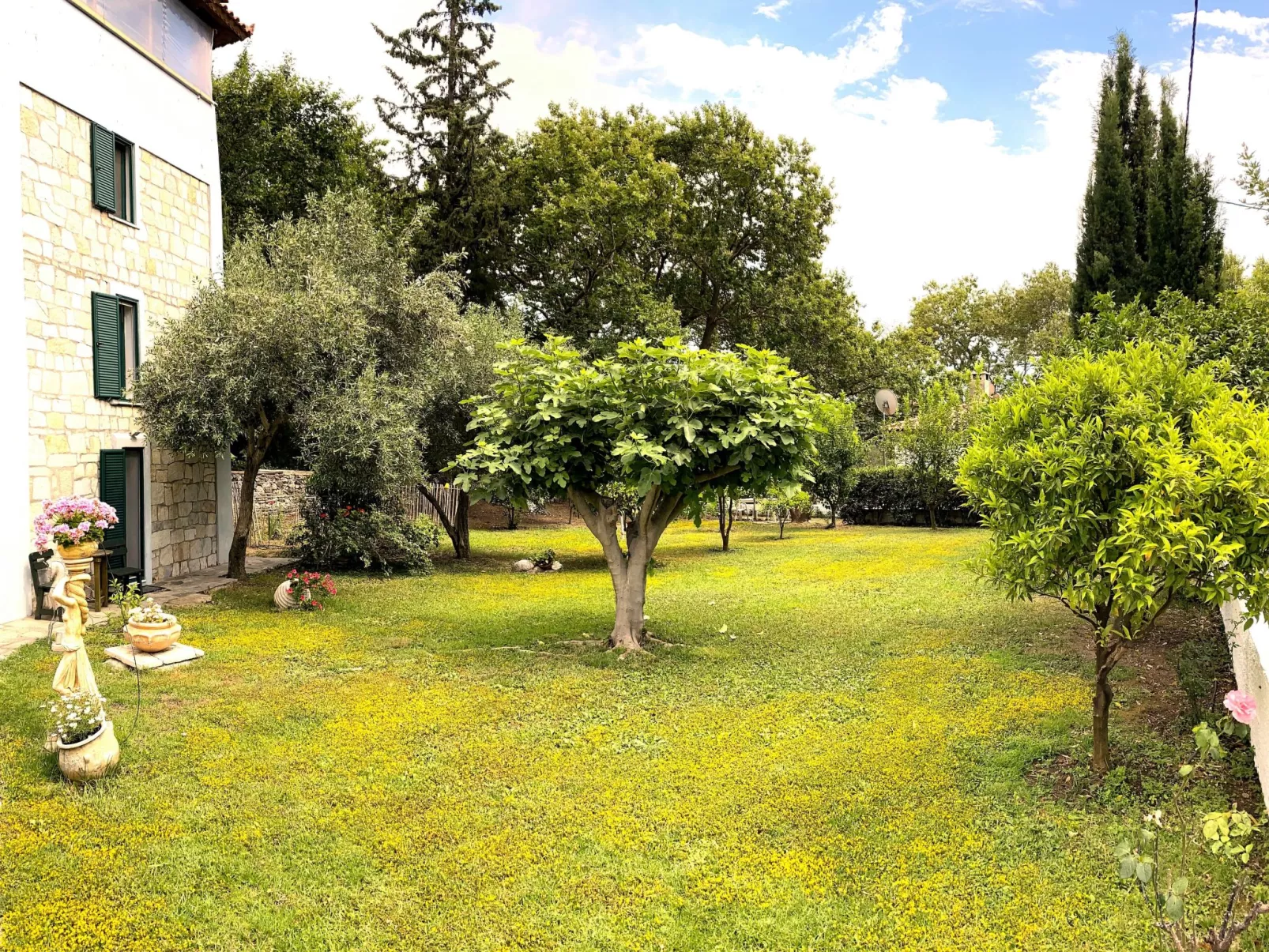 In Paralia Sergoulas mit Kleinem Balkon-Buiten
