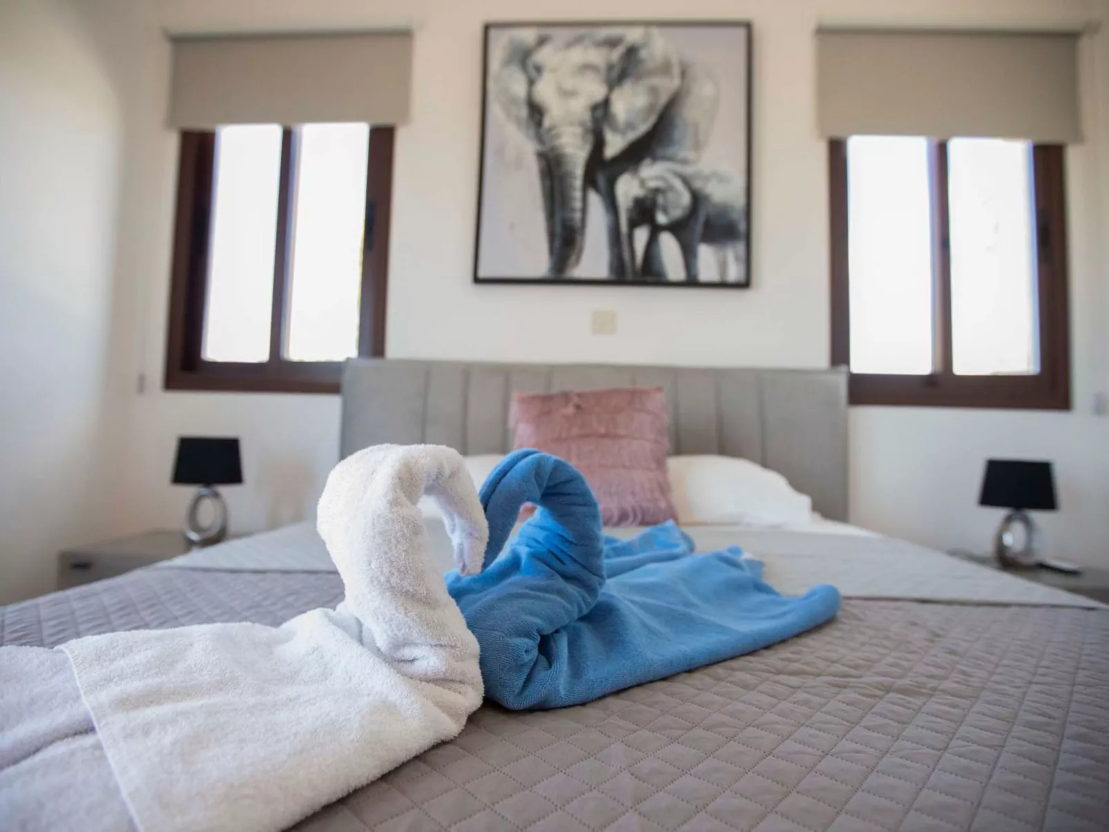 Villa mit Blick auf die Berge und Whirlpool-Binnen